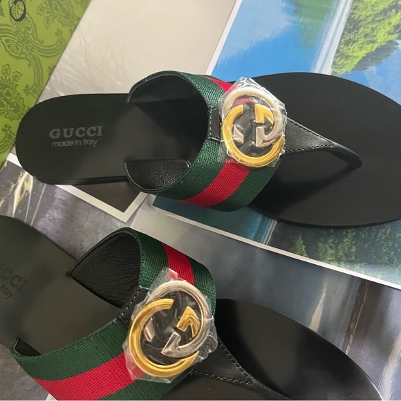 Gucci Black and Red Green Stripe Sandals - Picture 4 of 4